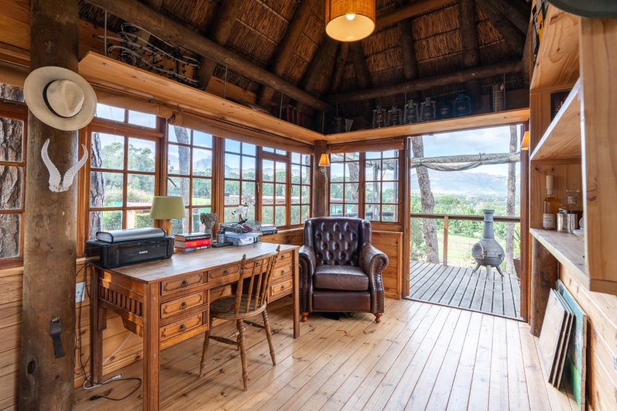 5 Bedroom Property for Sale in Somerset West Rural Western Cape